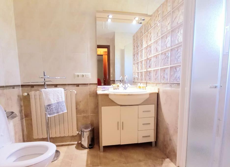 Appartamento Rias Bajas Apartamento Con Jardin Villanueva De Arosa Esterno foto